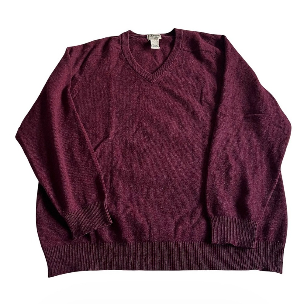 LL Bean Mens V-Neck Sweater Burgundy 100% Lambswool XL-REG 0QY78 Pullover Knit